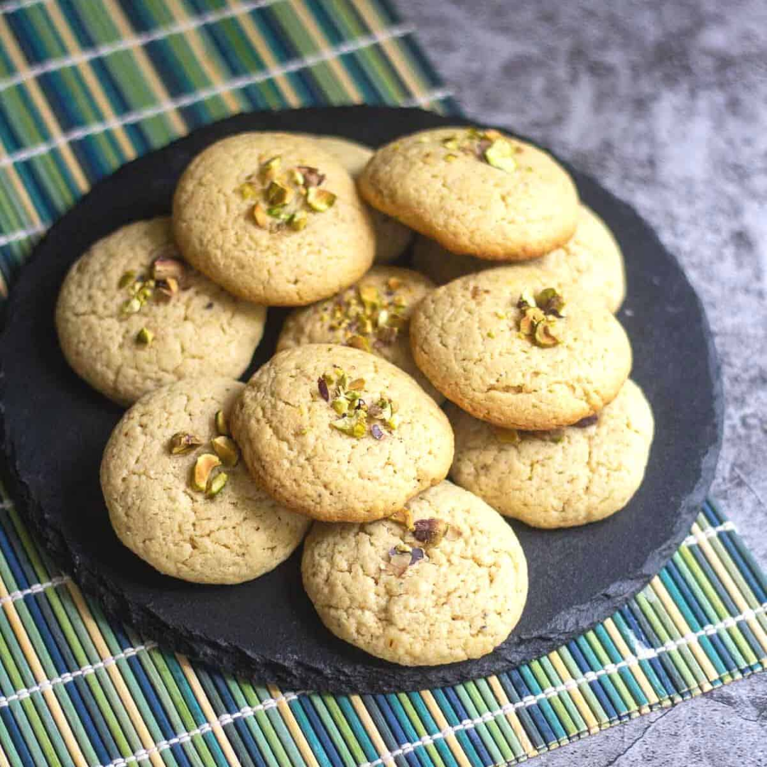 VEGANY CARDAMOM N SAFFRON COOKIES 